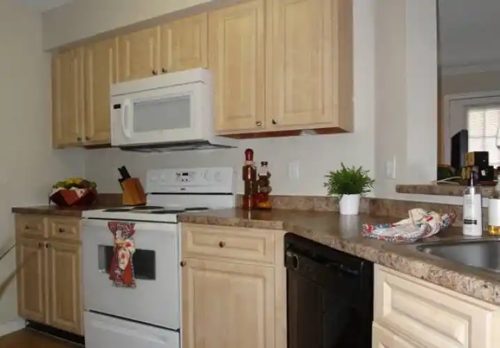 Rental by Apartment Wolf | Wellington at Willow Bend | 3200 Parkwood Blvd, Plano, TX 75093 | apartmentwolf.com