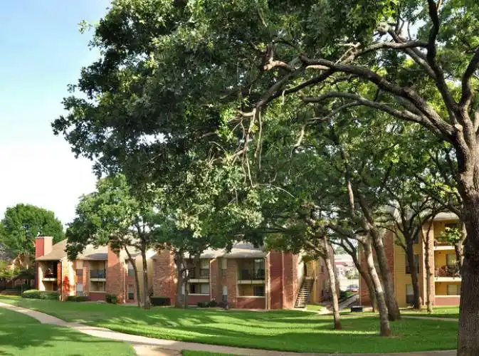 Rental by Apartment Wolf | Horizons at Sunridge | 9001 Meadowbrook Blvd, Fort Worth, TX 76120 | apartmentwolf.com