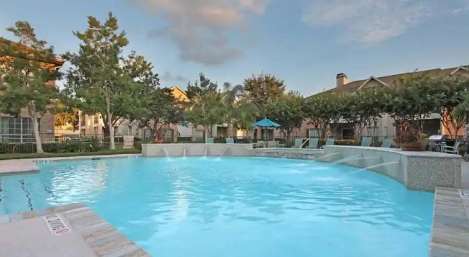 Rental by Apartment Wolf | Richmond Towne Homes | 10777 Richmond Ave, Houston, TX 77042 | apartmentwolf.com