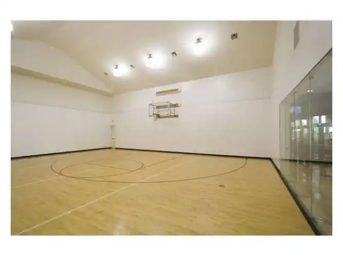 Rental by Apartment Wolf | Remington Park Apartments | 5510 S Rice Ave, Houston, TX 77081 | apartmentwolf.com