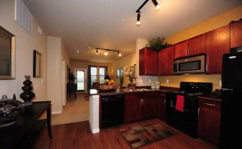 Rental by Apartment Wolf | Bella Casita | 851 Lake Carolyn Pky, Irving, TX 75039 | apartmentwolf.com