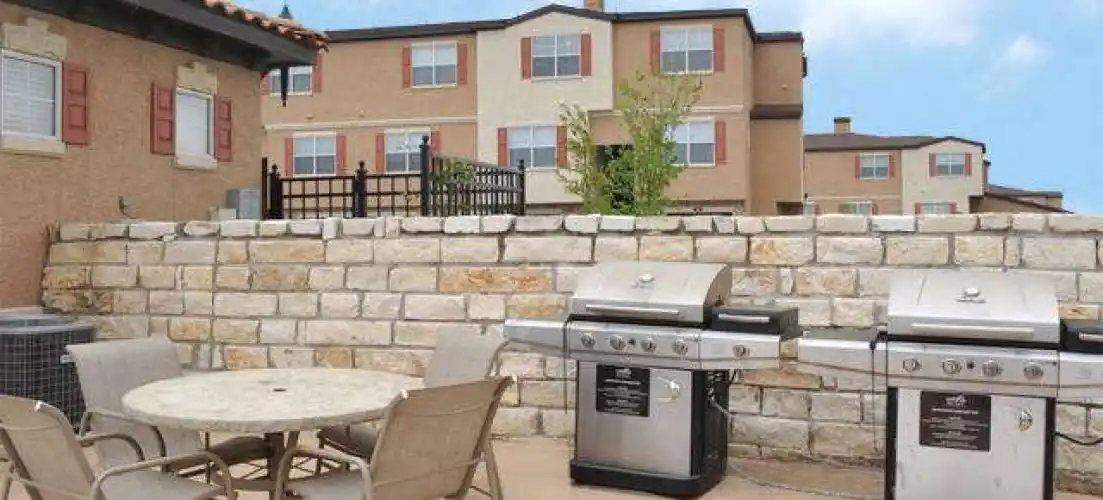 Rental by Apartment Wolf | The Abbey at Stone Oak | 20659 Stone Oak Pky, San Antonio, TX 78258 | apartmentwolf.com