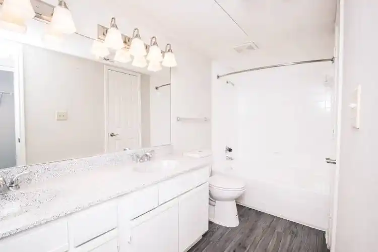 Rental by Apartment Wolf | Lakeview Apartments | 16755 Ella Blvd, Houston, TX 77090 | apartmentwolf.com