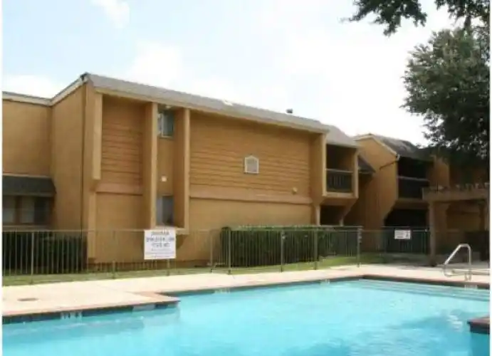 Rental by Apartment Wolf | Westdale Hills Augusta | 1736 Sotogrande Blvd, Hurst, TX 76053 | apartmentwolf.com