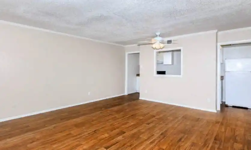 Rental by Apartment Wolf | Agave at Willow Creek | 3327 Willow Creek Dr, Irving, TX 75061 | apartmentwolf.com