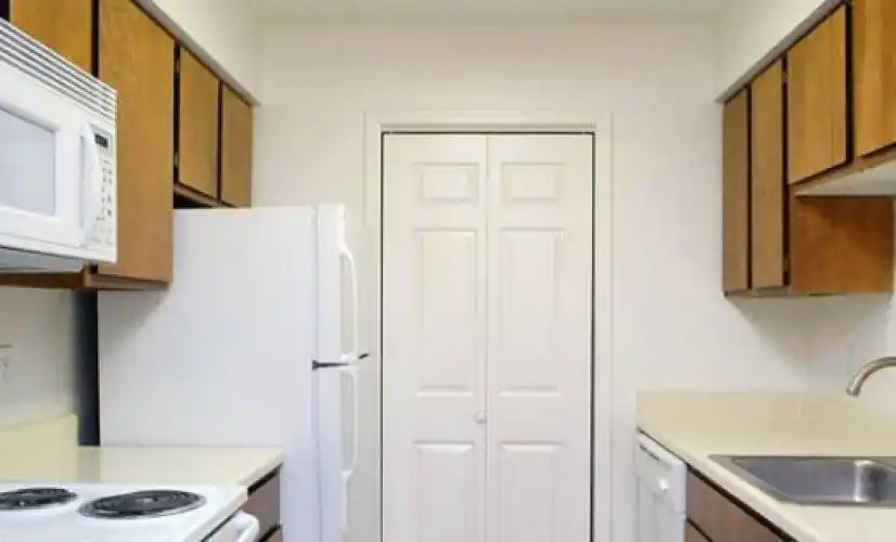 Rental by Apartment Wolf | Claridge | 10027 Spice Ln, Houston, TX 77072 | apartmentwolf.com