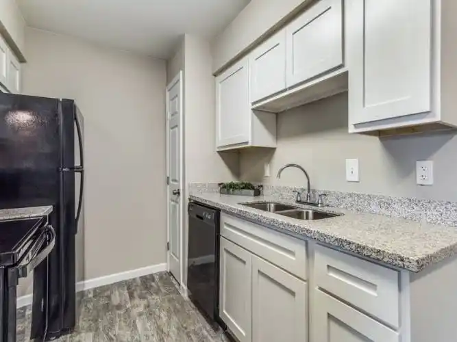 Rental by Apartment Wolf | Clear Creek Landing | 11717 Beamer Rd, Houston, TX 77089 | apartmentwolf.com