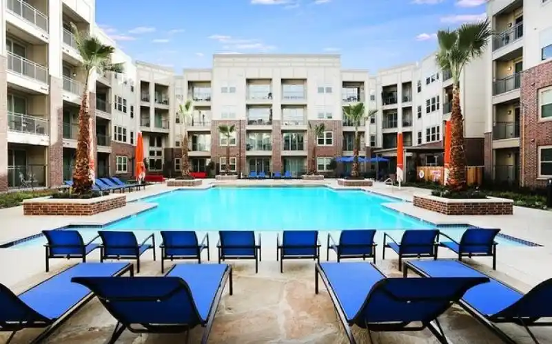 Rental by Apartment Wolf | Hiline Heights | 145 Heights Blvd, Houston, TX 77007 | apartmentwolf.com