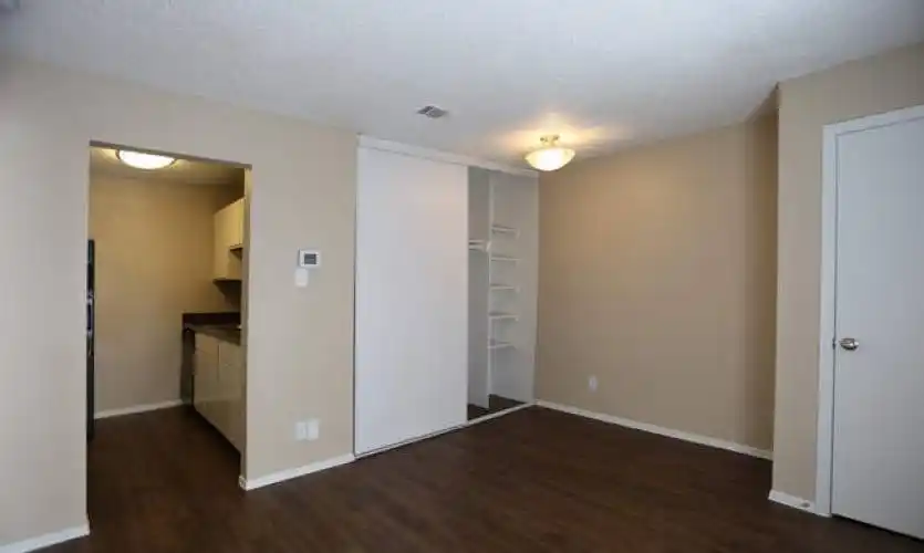 Rental by Apartment Wolf | The Cordoba | 7810 Callaghan Rd, San Antonio, TX 78229 | apartmentwolf.com