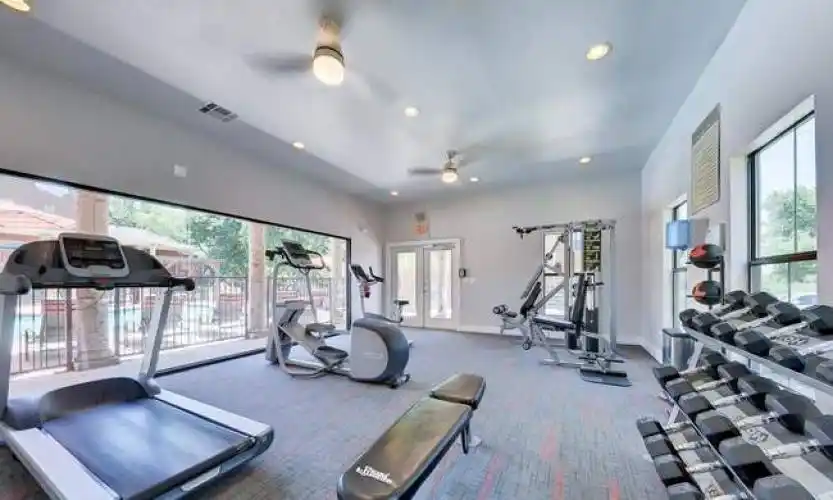 Rental by Apartment Wolf | Sereno Park Apartments | 3903 SE Military Dr, San Antonio, TX 78223 | apartmentwolf.com