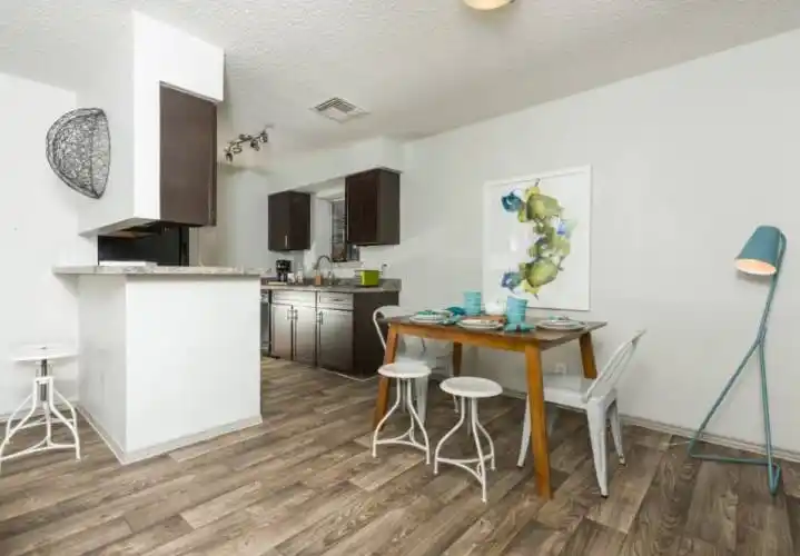 Rental by Apartment Wolf | Maxwell Townhomes | 11146 Vance Jackson Rd, San Antonio, TX 78230 | apartmentwolf.com