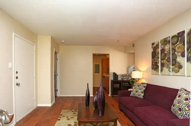 Rental by Apartment Wolf | Valley Oaks | 101 E Pipeline Rd, Hurst, TX 76053 | apartmentwolf.com