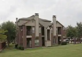 Rental by Apartment Wolf | Silver Creek by Norstar | 8359 Harwood Rd, North Richland Hills, TX 76180 | apartmentwolf.com