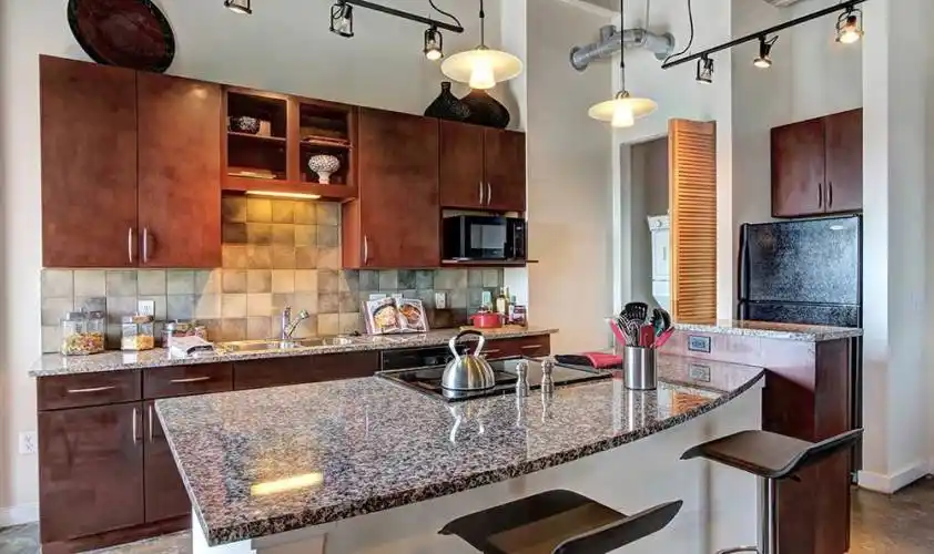 Rental by Apartment Wolf | Broadstone Lofts at Hermann Park | 1 Hermann Park Ct, Houston, TX 77021 | apartmentwolf.com