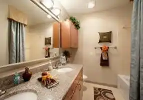 Rental by Apartment Wolf | San Cierra | 15500 Cutten Rd, Houston, TX 77070 | apartmentwolf.com