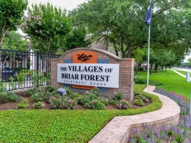 Rental by Apartment Wolf | The Villages of Briar Forest | 14504 Briar Forest Dr, Houston, TX 77077 | apartmentwolf.com