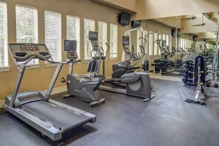 Rental by Apartment Wolf | Villas at Hermann Park | 6301 Almeda Rd, Houston, TX 77021 | apartmentwolf.com