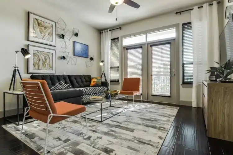 Rental by Apartment Wolf | Yale @ 6th | 655 Yale St, Houston, TX 77007 | apartmentwolf.com