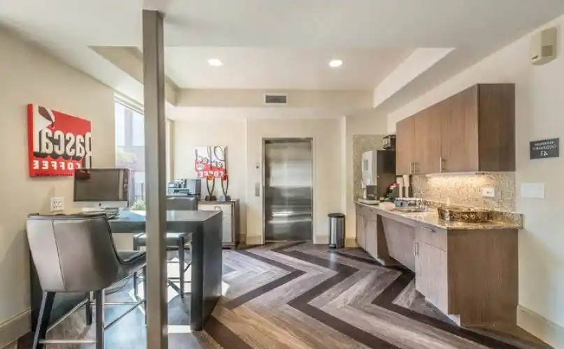 Rental by Apartment Wolf | Lakewood on the Trail | 101 N Brookside Dr, Dallas, TX 75214 | apartmentwolf.com