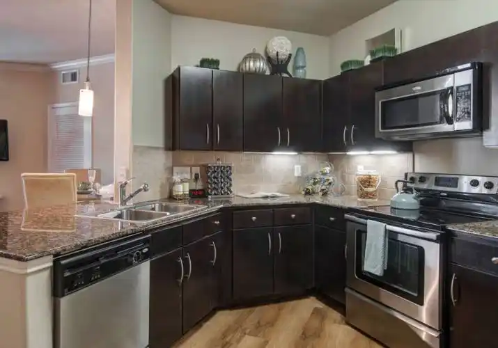 Rental by Apartment Wolf | The Meritage | 4550 N Braeswood Blvd, Houston, TX 77096 | apartmentwolf.com