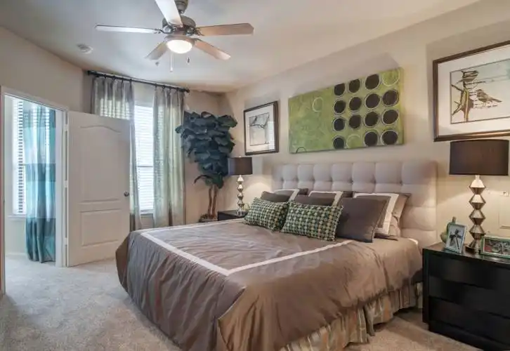 Rental by Apartment Wolf | The Meritage | 4550 N Braeswood Blvd, Houston, TX 77096 | apartmentwolf.com