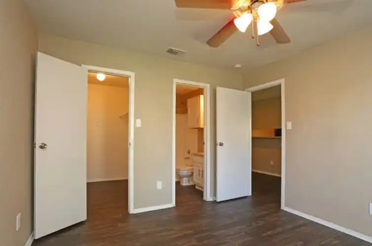 Rental by Apartment Wolf | The Park At Bellevue | 9001 N Normandale St, Fort Worth, TX 76116 | apartmentwolf.com