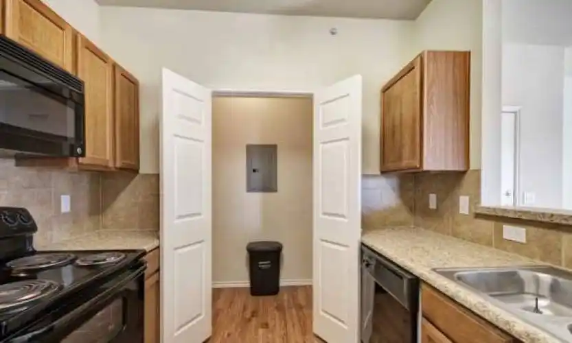 Rental by Apartment Wolf | Republic Park Vista | 8625 Ray White Rd, Fort Worth, TX 76244 | apartmentwolf.com