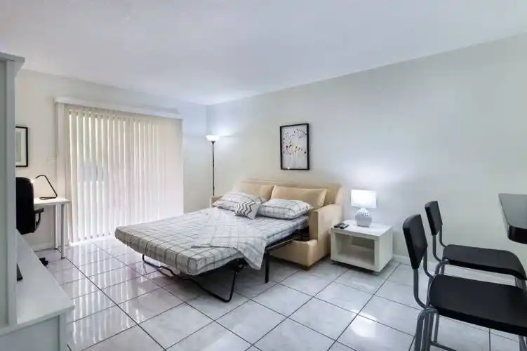 Rental by Apartment Wolf | Tiburon | 15411 Preston Rd, Dallas, TX 75248 | apartmentwolf.com