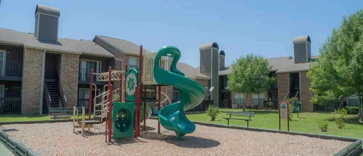 Rental by Apartment Wolf | Green Tree | 1120 Mac Arthur Dr, Carrollton, TX 75007 | apartmentwolf.com