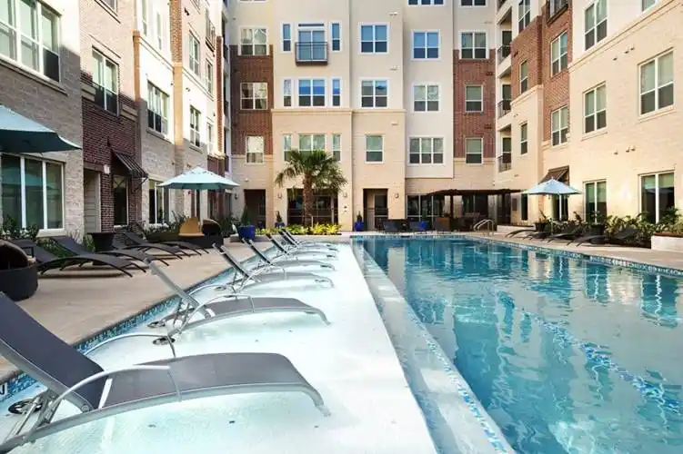 Rental by Apartment Wolf | District at Greenbriar | 4100 Greenbriar Dr, Houston, TX 77098 | apartmentwolf.com