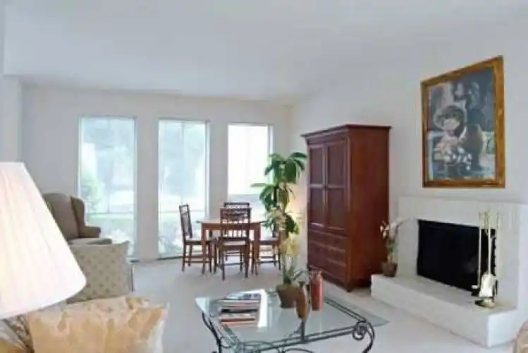 Rental by Apartment Wolf | Woodlake on the Bayou Apartments | 9449 Briarforest Dr, Houston, TX 77063 | apartmentwolf.com