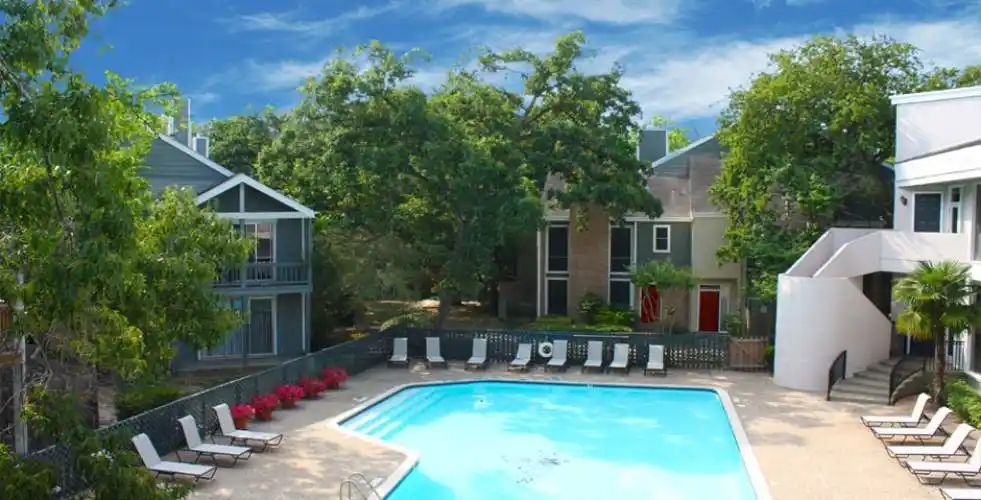 Rental by Apartment Wolf | Woodlake on the Bayou Apartments | 9449 Briarforest Dr, Houston, TX 77063 | apartmentwolf.com