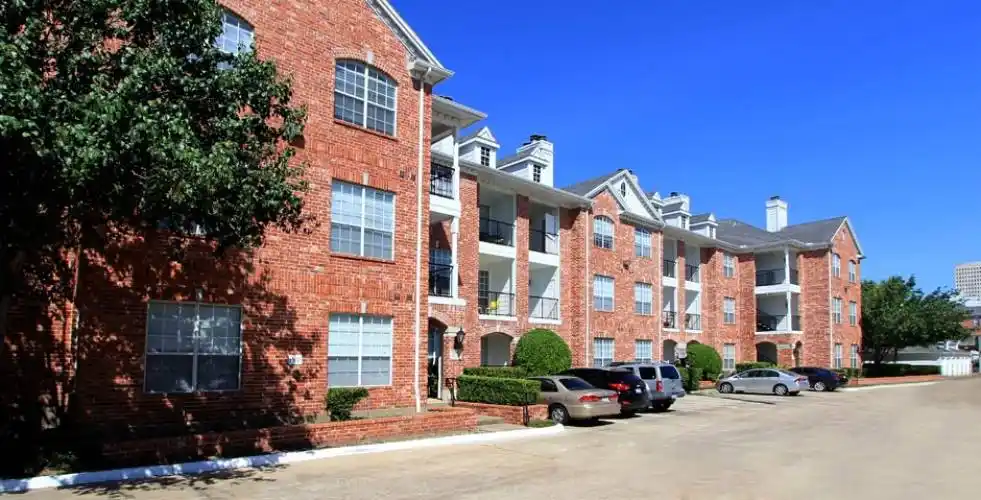 Rental by Apartment Wolf | Lanesborough Apartments | 1819 S Braeswood Blvd, Houston, TX 77030 | apartmentwolf.com