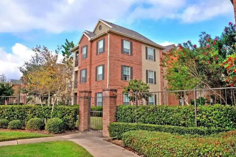 Rental by Apartment Wolf | The Windwater at Windmill Lakes | 9757 Windwater Dr, Houston, TX 77075 | apartmentwolf.com