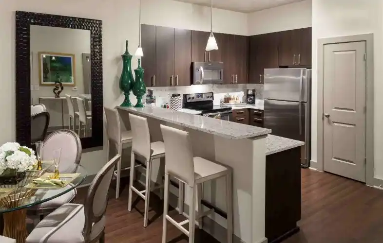 Rental by Apartment Wolf | Cityplace Heights | 4030 N Central Expy, Dallas, TX 75204 | apartmentwolf.com