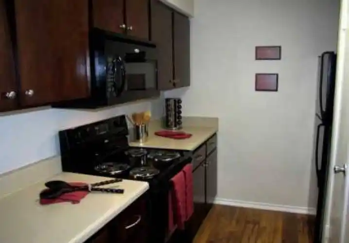 Rental by Apartment Wolf | Lakewood Greens | 7150 E Grand Ave, Dallas, TX 75223 | apartmentwolf.com