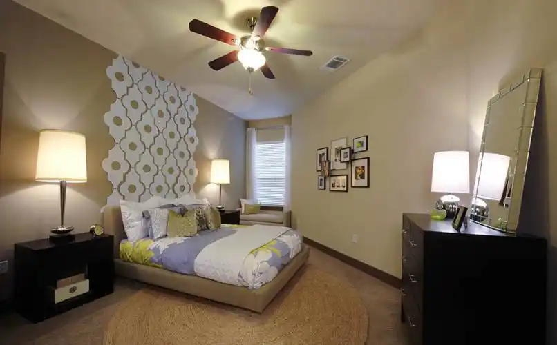 Rental by Apartment Wolf | The Marquis of State Thomas | 2400-2510 Thomas Ave, Dallas, TX 75201 | apartmentwolf.com