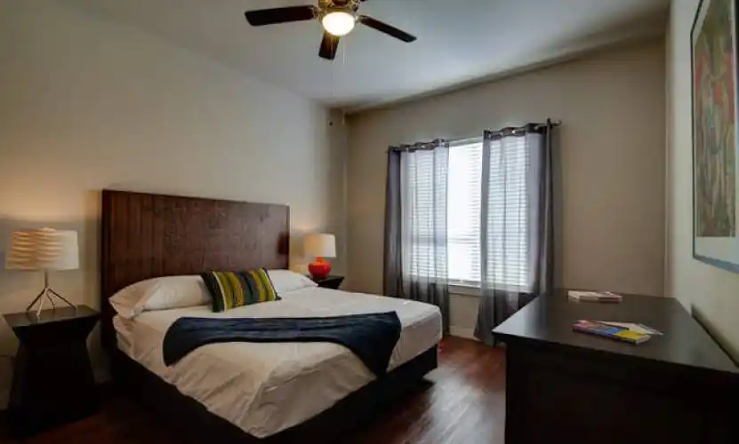 Rental by Apartment Wolf | River House | 122 Roy Smith St, San Antonio, TX 78215 | apartmentwolf.com