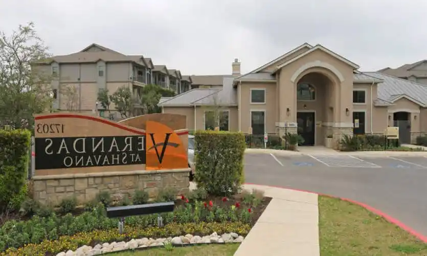 Rental by Apartment Wolf | Verandas At Shavano | 17203 NW Military Hwy, San Antonio, TX 78257 | apartmentwolf.com