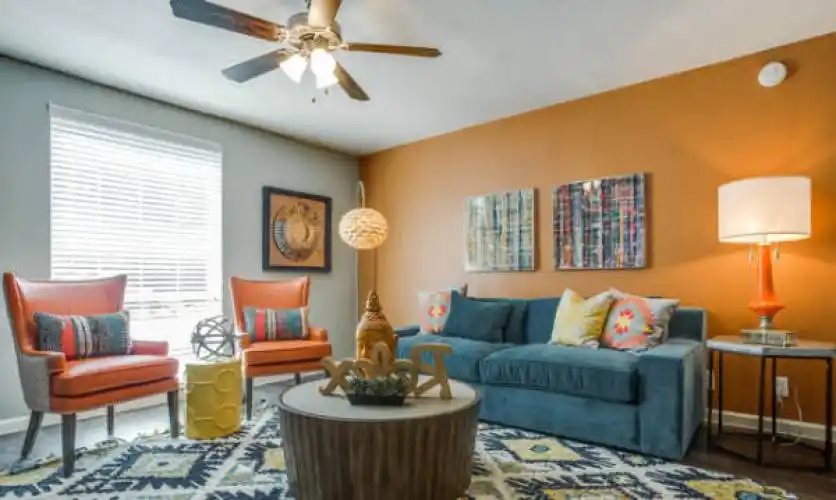 Rental by Apartment Wolf | Xander | 2508 Ridgemar Blvd, Fort Worth, TX 76116 | apartmentwolf.com