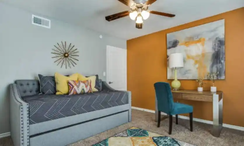 Rental by Apartment Wolf | Xander | 2508 Ridgemar Blvd, Fort Worth, TX 76116 | apartmentwolf.com