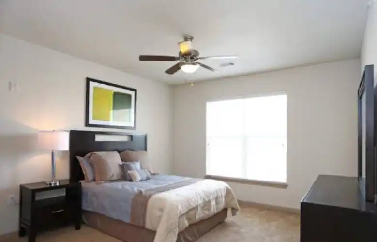 Rental by Apartment Wolf | Oxford at Lake Worth | 1501 Westpark View Dr, Fort Worth, TX 76108 | apartmentwolf.com