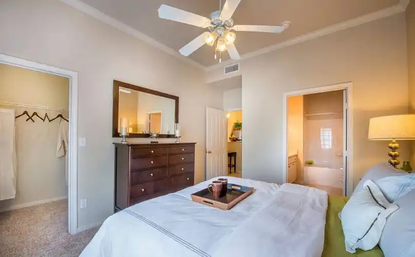 Rental by Apartment Wolf | Skyview West Apartments | 6415 Old Denton Rd, Fort Worth, TX 76131 | apartmentwolf.com