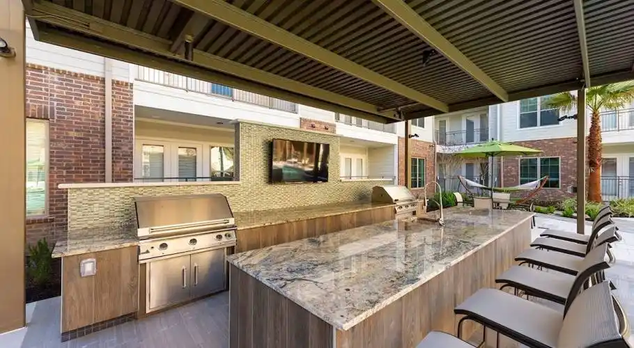 Rental by Apartment Wolf | Westerly 360 | 2500 Walsh Tarlton Ln, Austin, TX 78746 | apartmentwolf.com