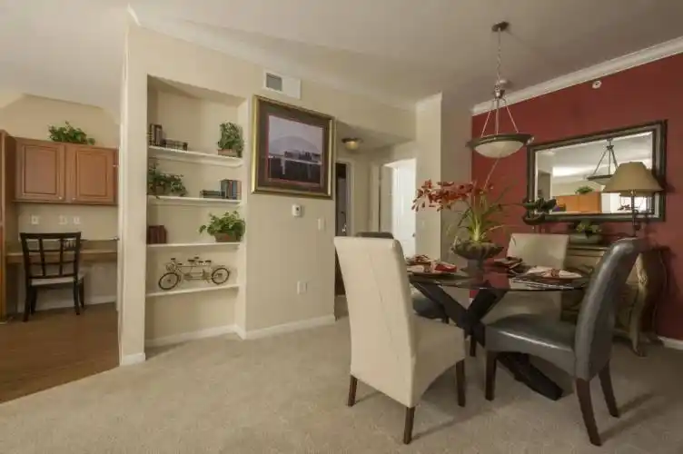 Rental by Apartment Wolf | Veranda at Centerfield | 7700 Willowchase Blvd, Houston, TX 77070 | apartmentwolf.com