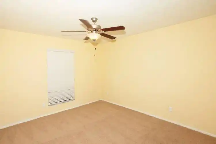 Rental by Apartment Wolf | Villa La Jolla | 10101 Forum Park Dr, Houston, TX 77036 | apartmentwolf.com