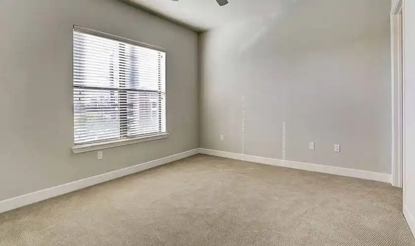 Rental by Apartment Wolf | Marq 31 | 3131 Timmons Ln, Houston, TX 77027 | apartmentwolf.com