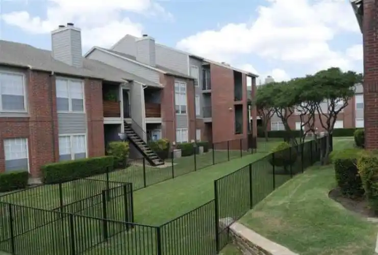 Rental by Apartment Wolf | Veridian Place | 4849 Haverwood Ln, Dallas, TX 75287 | apartmentwolf.com