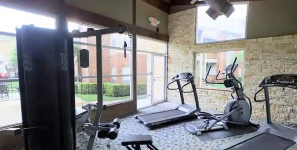 Rental by Apartment Wolf | Veridian Place | 4849 Haverwood Ln, Dallas, TX 75287 | apartmentwolf.com