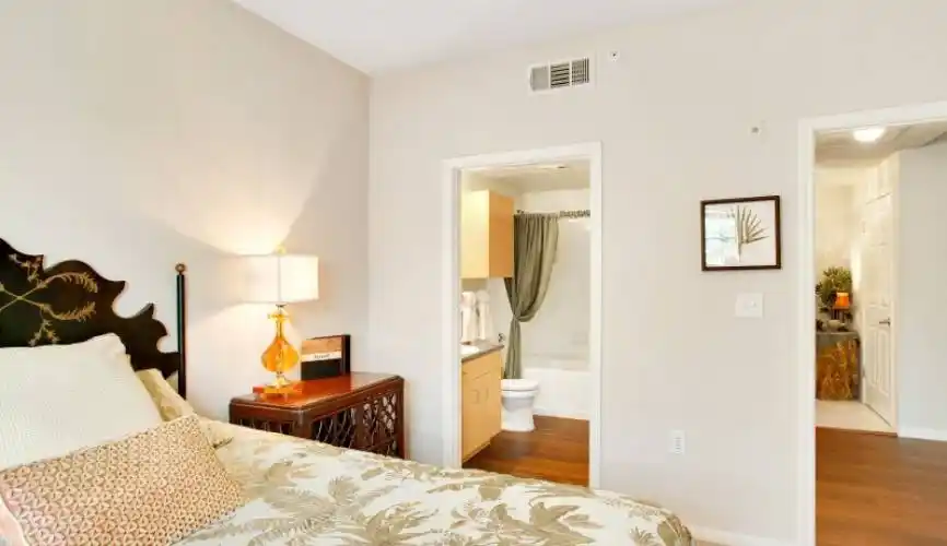 Rental by Apartment Wolf | Grand Estates @ Kessler Park | 1520 N Beckley Ave, Dallas, TX 75203 | apartmentwolf.com